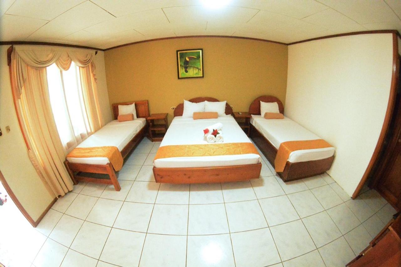 Arenal Poshpacker Pansiyon La Fortuna Dış mekan fotoğraf