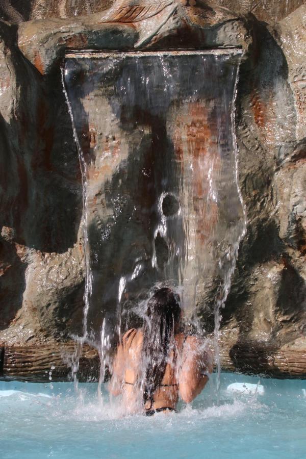 Arenal Poshpacker Pansiyon La Fortuna Dış mekan fotoğraf
