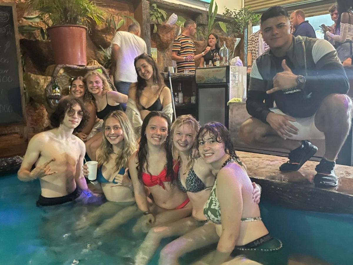 Arenal Poshpacker Pansiyon La Fortuna Dış mekan fotoğraf