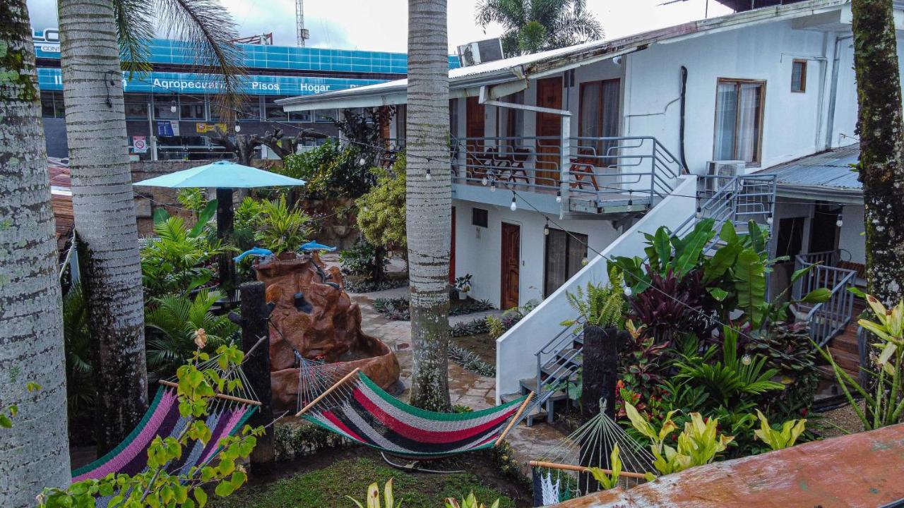 Arenal Poshpacker Pansiyon La Fortuna Dış mekan fotoğraf