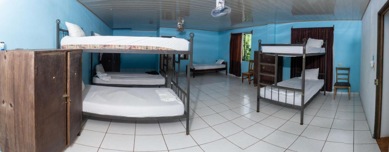 Arenal Poshpacker Pansiyon La Fortuna Dış mekan fotoğraf