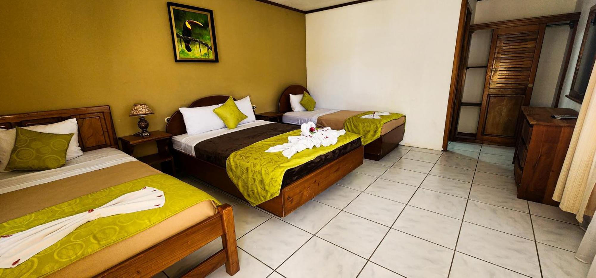 Arenal Poshpacker Pansiyon La Fortuna Dış mekan fotoğraf